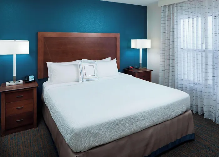 Hotel Airport Tucson