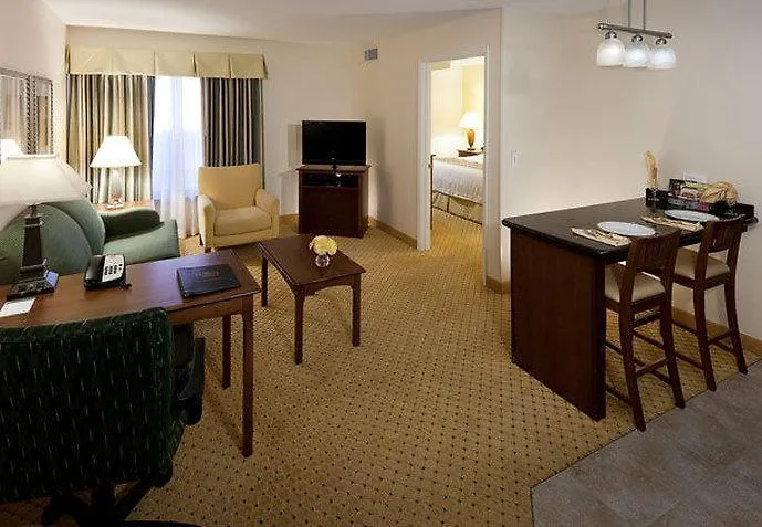 Airport Hotel 3*